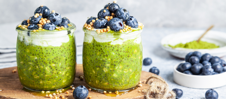 Easy & Healthy Overnight Matcha Oats Recipe